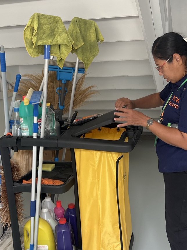 แม่บ้านประจำอาคาร / สำนักงาน / โรงงาน